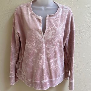 Woman’s, XS, BP Nordstrom. Velour pullover.